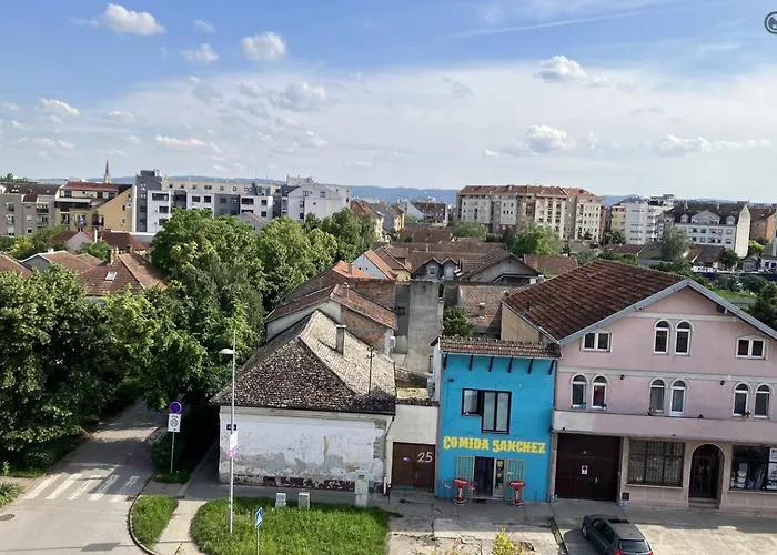 View Rooftop Loft For Friends - Floor- Centar